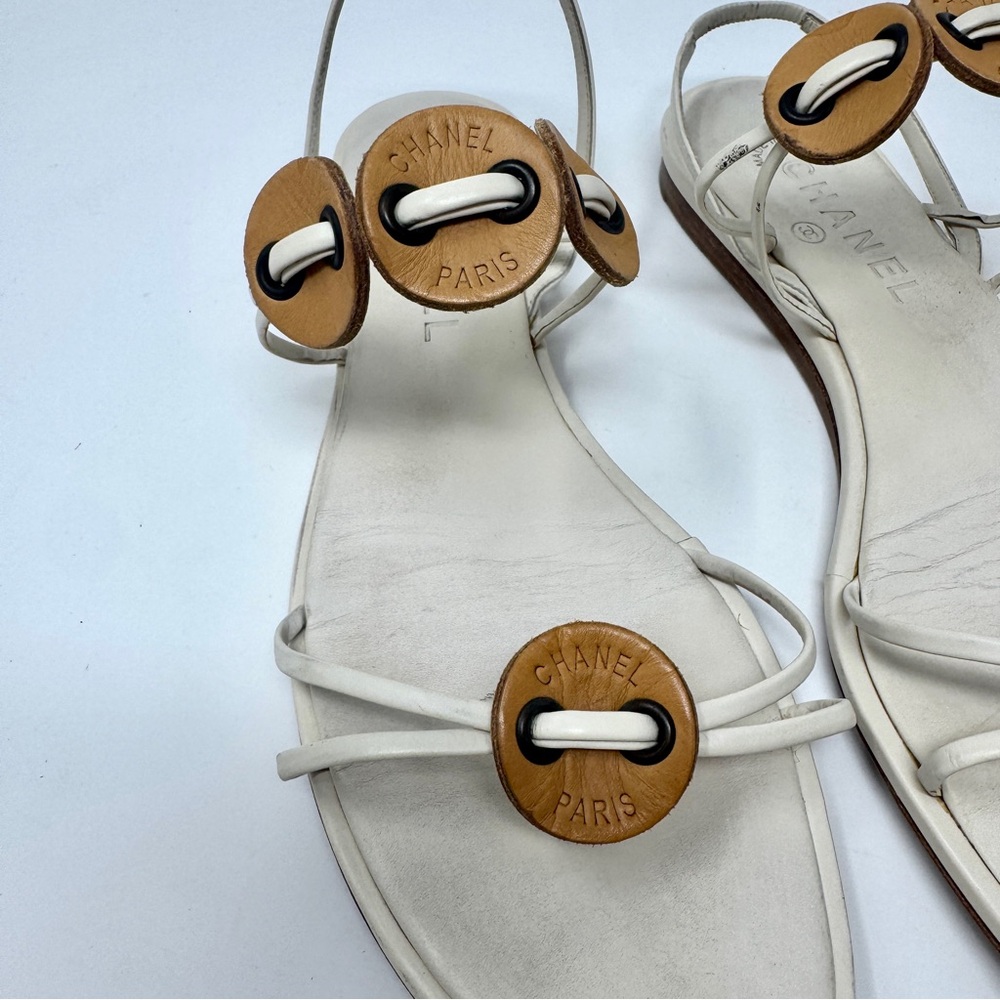Chanel Flat Thong Sandals Cream with Brown Leather Medallions - Picture 3 of 12